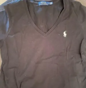 Polo Ralph Lauren Black V-Neck T-Shirt thumbnail 1
