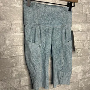 Lululemon Fast and Free High Rise Short 10" Tie Dye NWT Size 2 (ITYB) LW7BKCS thumbnail 2