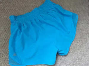 Lululemon Hotty Hot High-Rise Lined Short 2.5" in Ocean Wave Blue thumbnail 8