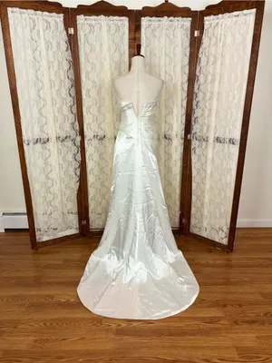 Beautiful David’s Bridal Satin Sheath Wedding Gown thumbnail 7