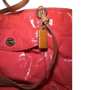 Coach Pink Patent Leather Signature C Embossed Tote‎ Bag with Turnlock Pocket thumbnail 3