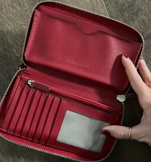 Michael Kors Red Wallet thumbnail 4