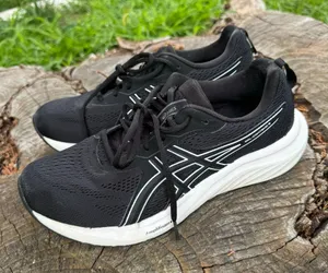 Asics Gel Contend-9 Women's Running Wide Shoes Size 8.5 thumbnail 1