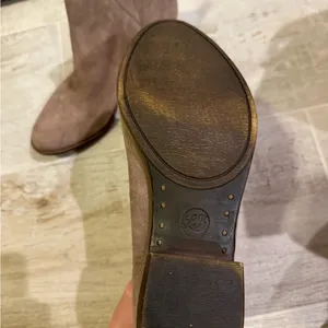 Lucky Brand Brown Suede Slip On Ankle Booties Size 8.5 thumbnail 4