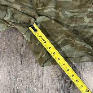 Caslon camouflage Camo cotton longer short w/ bottom hem zipper and clasp - 6 thumbnail 8