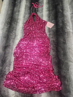 Hello Molly NWT FLUTTERING SIGHTS MAXI DRESS HOT PINK SEQUIN Size 4 thumbnail 8
