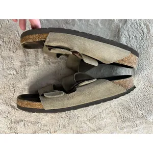 Birkenstock Arizona Women's Sandals Size 7 Brown Suede Slip-On Casual thumbnail 3