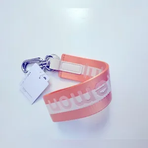 (LULULEMON) NEVER LOST KEYCHAIN thumbnail 2