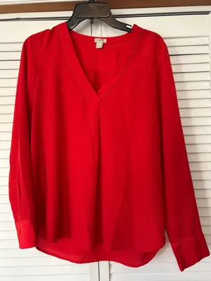 J Crew Red V Neck Long Sleeve Pleated Casual Blouse Top Women‎ Size M Holiday thumbnail 1
