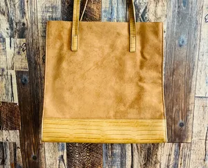 Faux leather women's handbag brown 12 in wide x 12 long excellent condition thumbnail 2