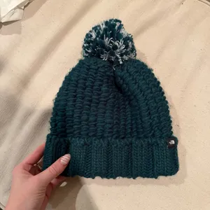 The North Face Cozy Chunky Beanie thumbnail 4