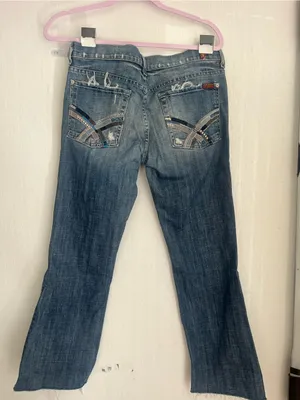 7 For All Mankind Women’s Faded Blue Straight Leg Jeans thumbnail 5