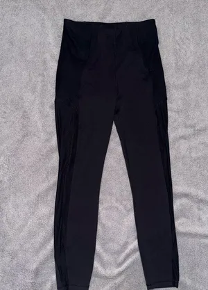 LULULEMON Everlux and Mesh Super-High-Rise Training Tight 25” size 8 thumbnail 1