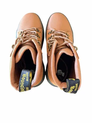 Dr. Martens NEW Women's Combs W Utility Boot Size 7 #267006 thumbnail 6