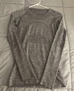 Lululemon Swiftly Tech thumbnail 1