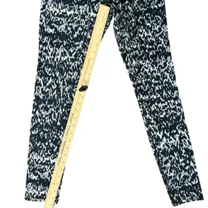 Nike Black Gray White Mottled Print Camouflage Soft Pull On Leggings size M thumbnail 3