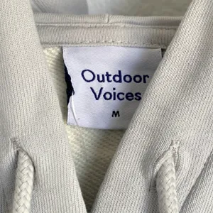 NWT Outdoor‎ Voices Soft Cotton Oversized Hoodie in Dove/Bone thumbnail 7