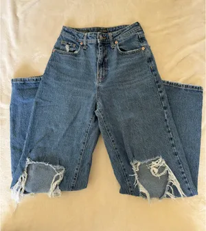 Wild Fable High-Rise Baggy Jeans thumbnail 1
