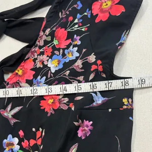 Express Black Multicolor Floral Women's Blouse thumbnail 3