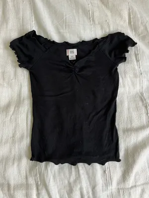 Michelle off the shoulder top NEVER WORN thumbnail 1
