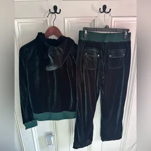 Y2K Juicy couture emerald velour black label tracksuit set- large thumbnail 2