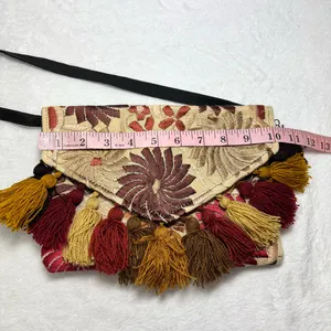 Boho Floral Embroidered‎ with tassels Women's crossbody Bag thumbnail 4