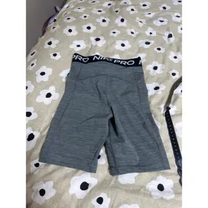 Nike pro grey biker shorts thumbnail 5