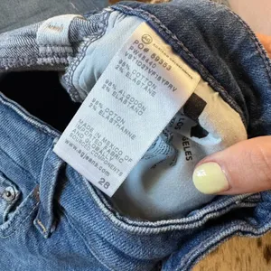AG JEANS Saige Crop High Rise straight Leg‎ Jeans Size 28 Light Wash thumbnail 3