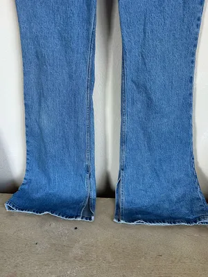 Abercrombie & Fitch The Vintage Flare High Rise Jeans thumbnail 3