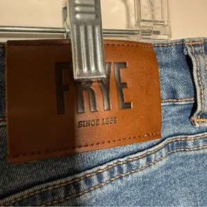 Frye Classic Blue Women's Jeans Size 31/12 thumbnail 3