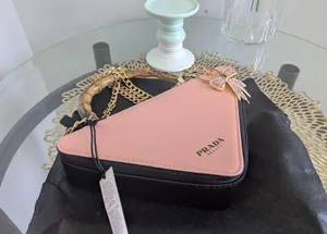 Prada thumbnail 3