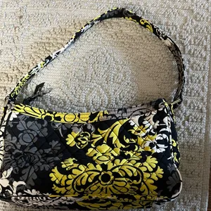 Vera Bradley Piccadilly Plum Small Shoulder Bag Purse Handbag 7" 11" thumbnail 2