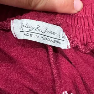 Haley & June Red Butter Soft Joggers Women’s Medium thumbnail 4