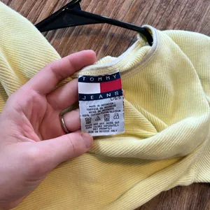 Tommy Hilfiger Vintage Lettuce Hem Top- Size Large thumbnail 6