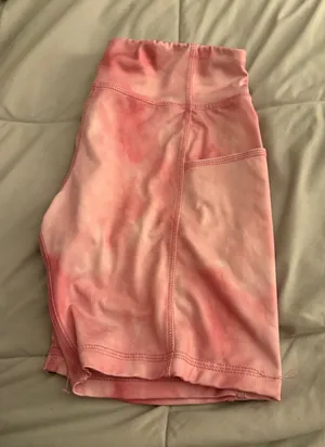 Athletic works shorts  thumbnail 2