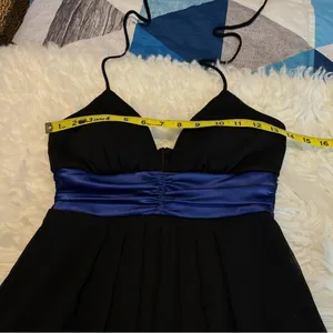 I.N. San Francisco cocktail dress size 3 Ties around neck pleats black blue thumbnail 11