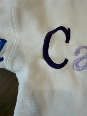 Nice Santa Catalina Island Rainbow Letter Sweatshirt White Size Small - C4-112 thumbnail 8