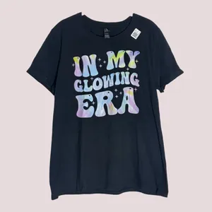 Gildan NWT Black “In My Glowing Era” Tshirt‎ - Lg thumbnail 2