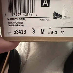 Clarks Women's Marilyn Sara Leather Low Block Heel Pumps Black Size 8 new in box thumbnail 4