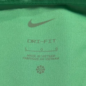 Women’s Green Nike Dri Fit Polo Size Large EUC thumbnail 3