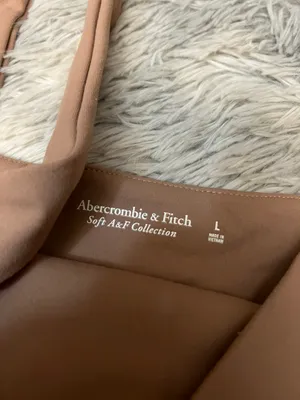 Abercrombie Crop Top thumbnail 2
