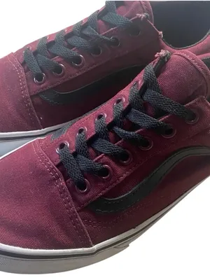 Vans Women's 7 or Youth 5.5 Burgundy Canvas Sneakers with Black Stripe Like New thumbnail 2