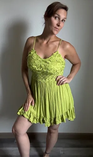 Dokuritu Crochet Ruffle Dress Smocked Stretch Medium Chartreuse Green Beach thumbnail 1