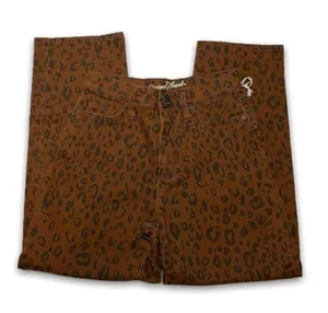 Universal Threads NWOT Brown Black Leopard Animal Print Straight Leg Jeans Ankle High Rise New thumbnail 3