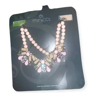 Modcloth Minicci statement necklace thumbnail 1