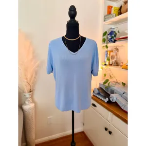 Kaydee Periwinkle light Blue V-Neck Knit Medium Soft Rayon Blend Short Sleeve thumbnail 7