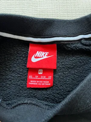 Nike Crew Neck Sweatshirt thumbnail 4