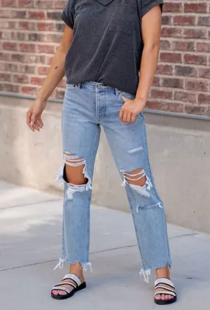 KanCan High Rise Distressed Cropped Straight Leg Jeans Size 3 or 25 thumbnail 1