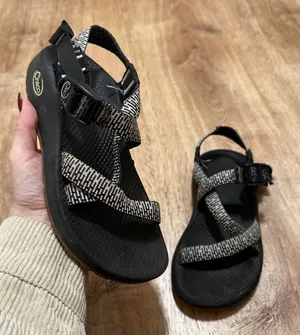 Chacos | Women's Z Cloud Black White Patterned Strappy Sport Sandals, Size 6 thumbnail 1