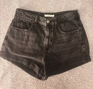 PacSun Washed Black High-Rise Denim‎ Shorts size 27 thumbnail 1